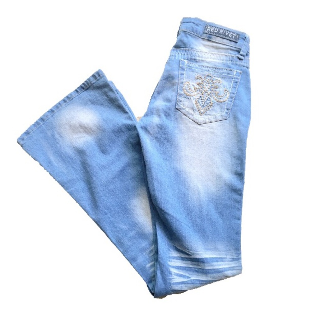 NWOT Red Rivet Embroidered Light Blue Flare Jeans